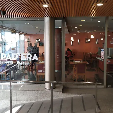 酒店 安道尔迪芙斯郁金香酒店